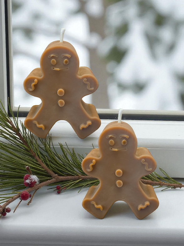 Gingerbread Man 2oz mini candle